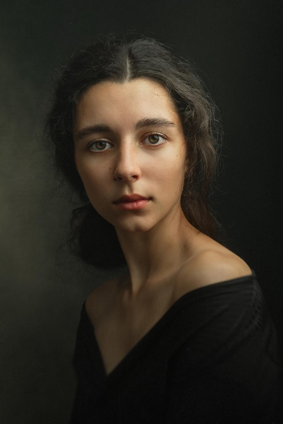 Sofia in black