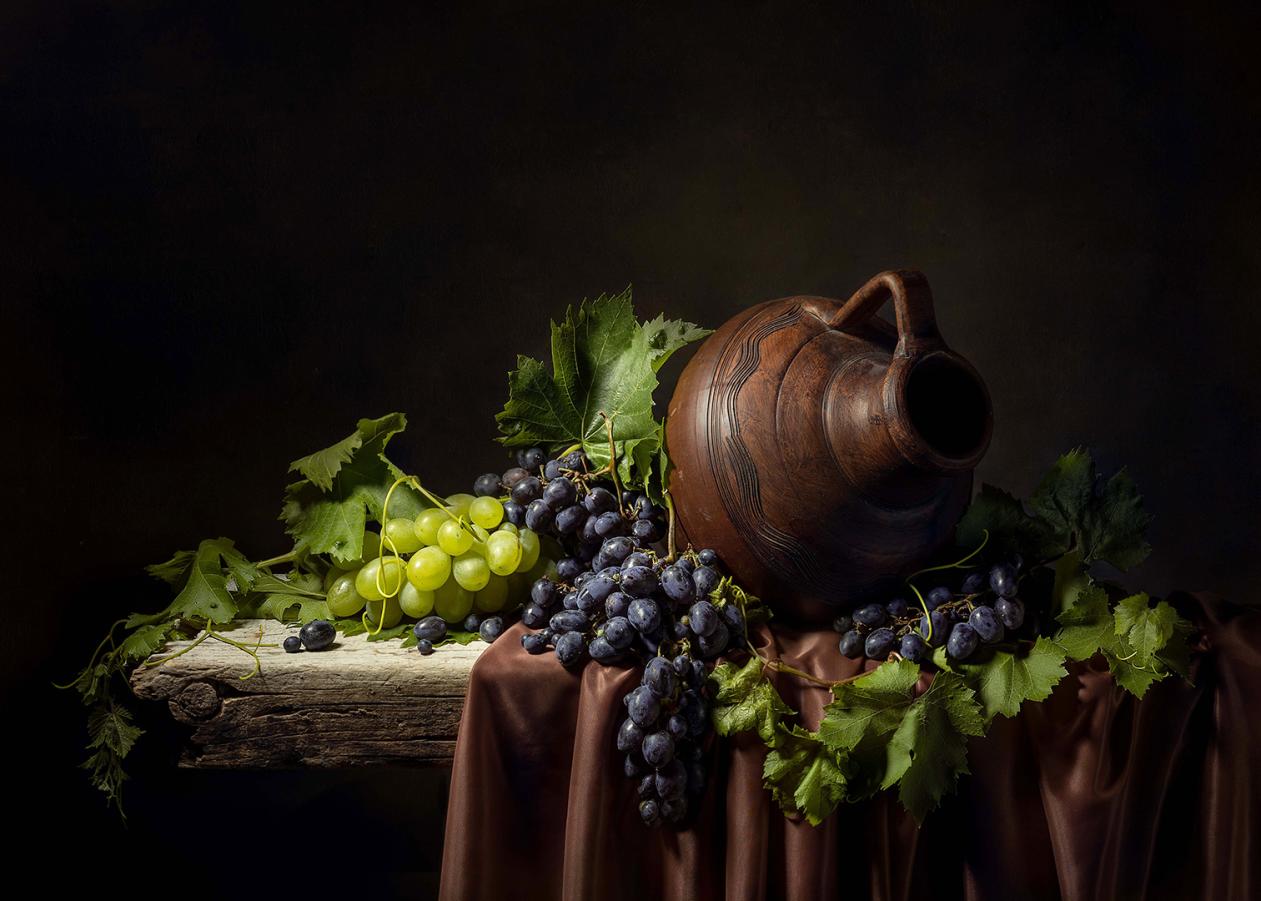 Ripe grapes