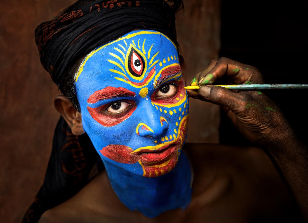 FACE PAINTED AND REA...